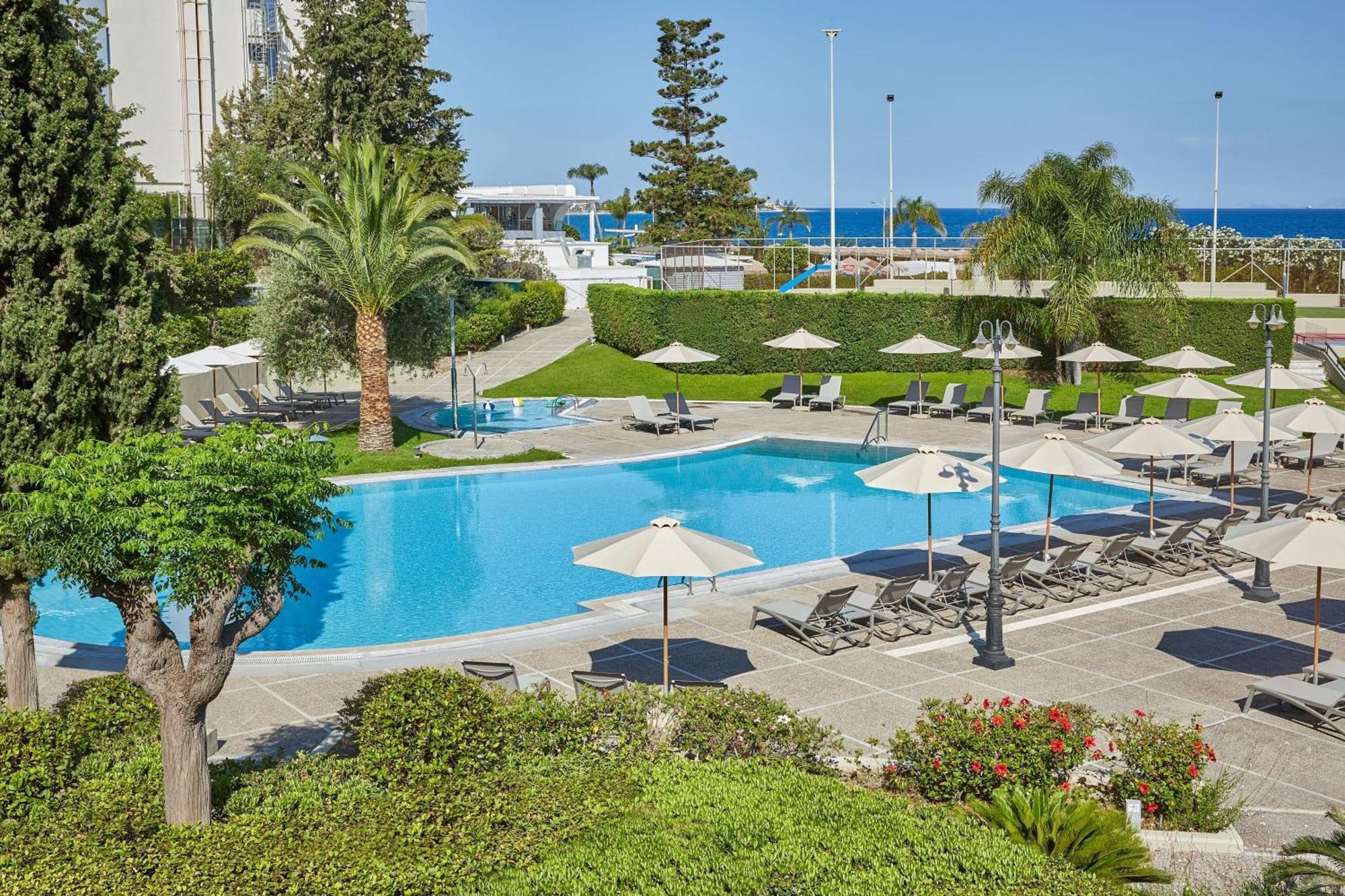 Sheraton Rhodes Resort Ixia  Esterno foto
